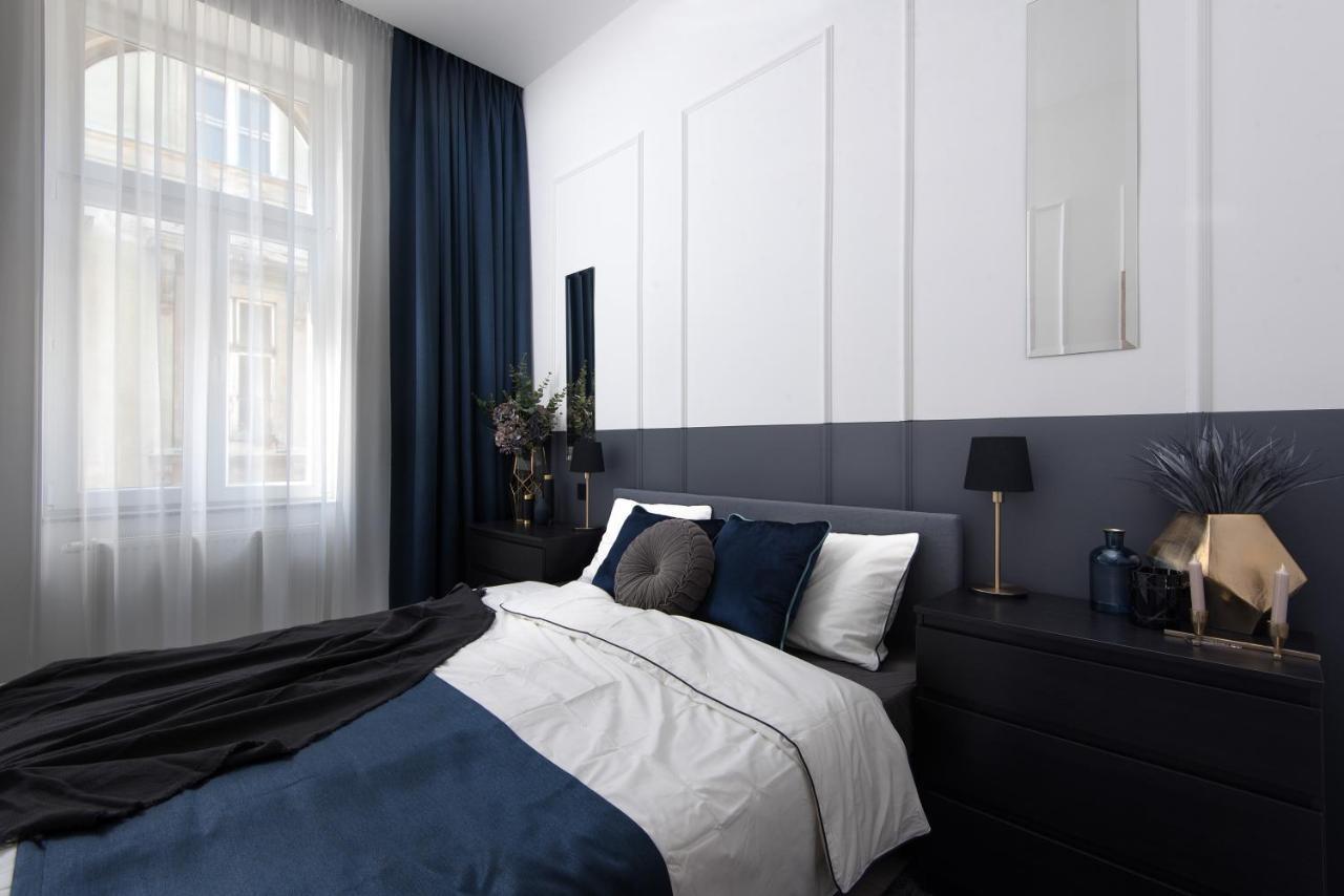 Hollo 3 Bedroom Downtown Apartment Budapest Bagian luar foto